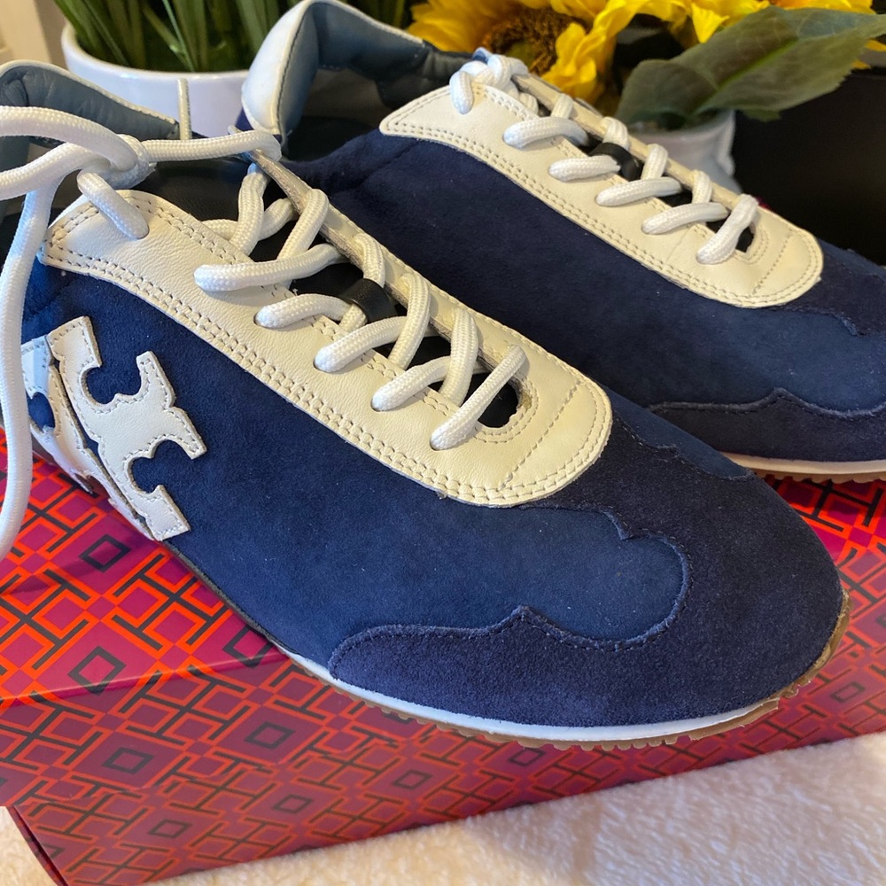Tory Burch leather sneaker - Picture 4 of 8